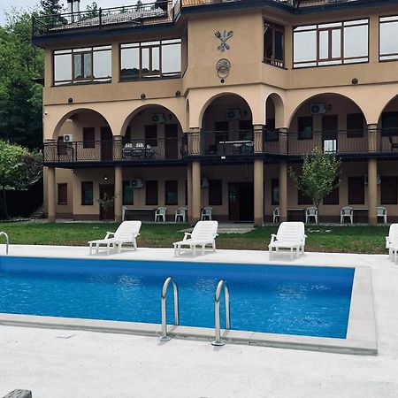 Hotel Noor Коніц Екстер'єр фото
