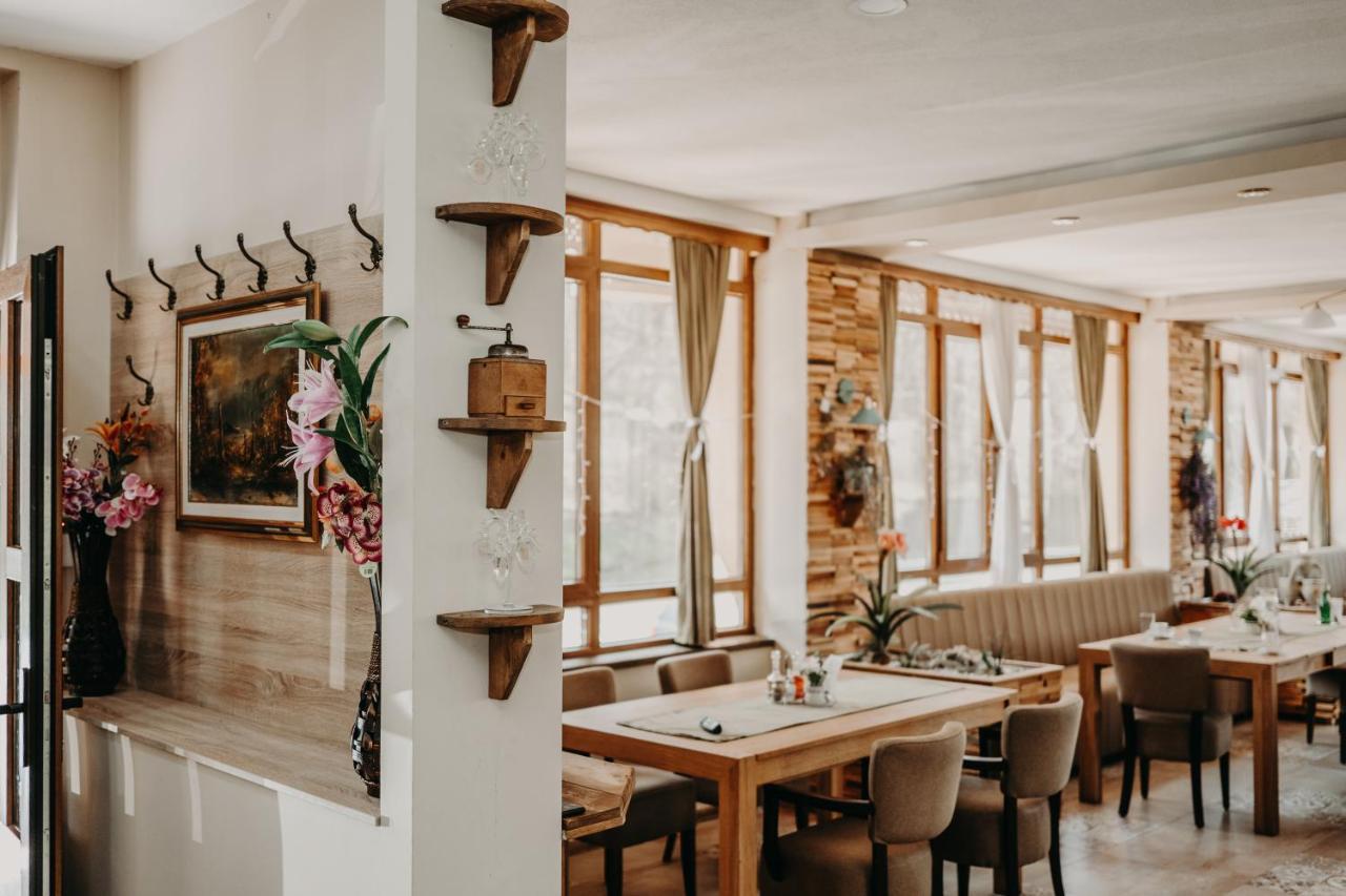 Hotel Noor Коніц Екстер'єр фото