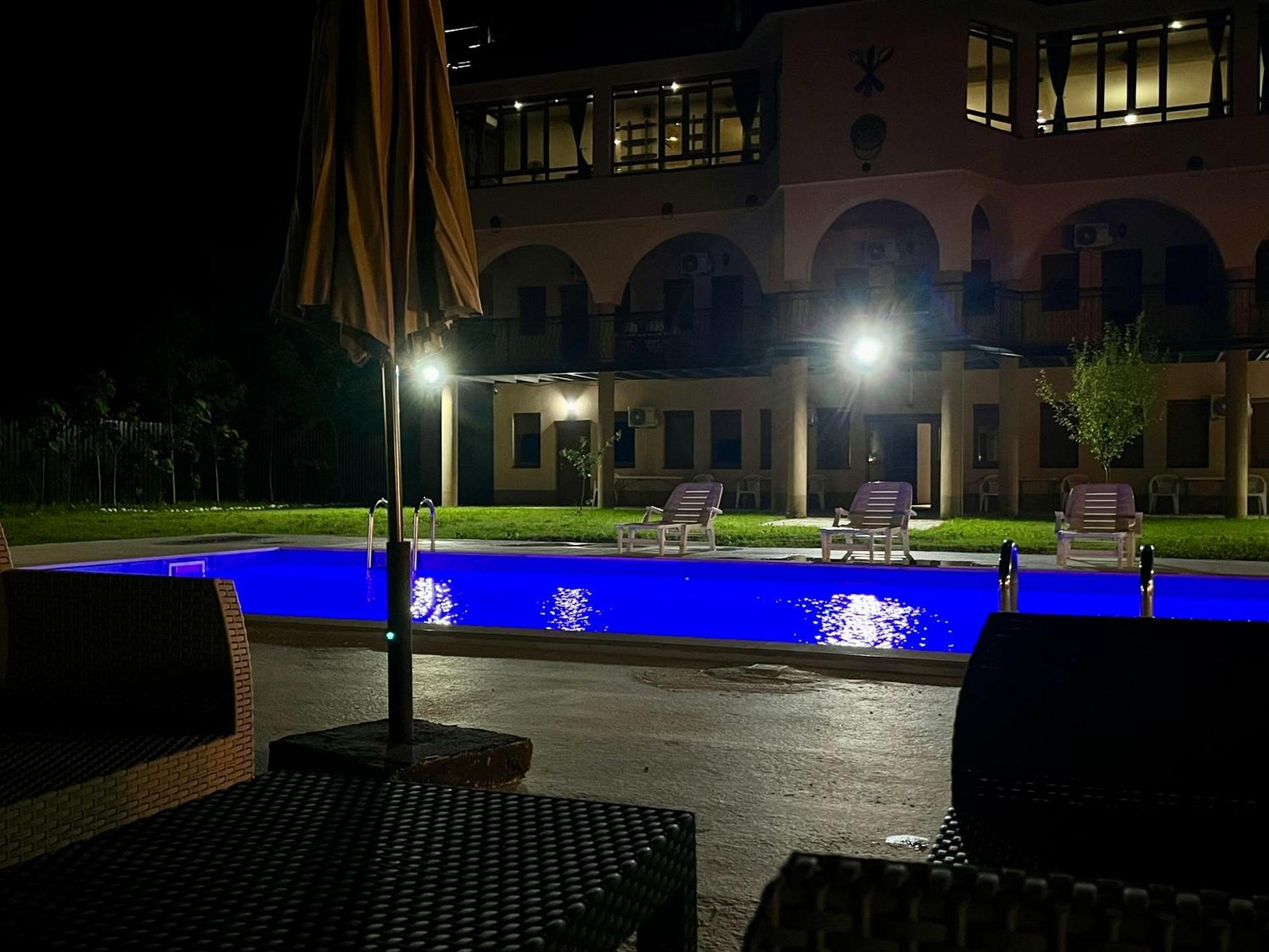 Hotel Noor Коніц Екстер'єр фото